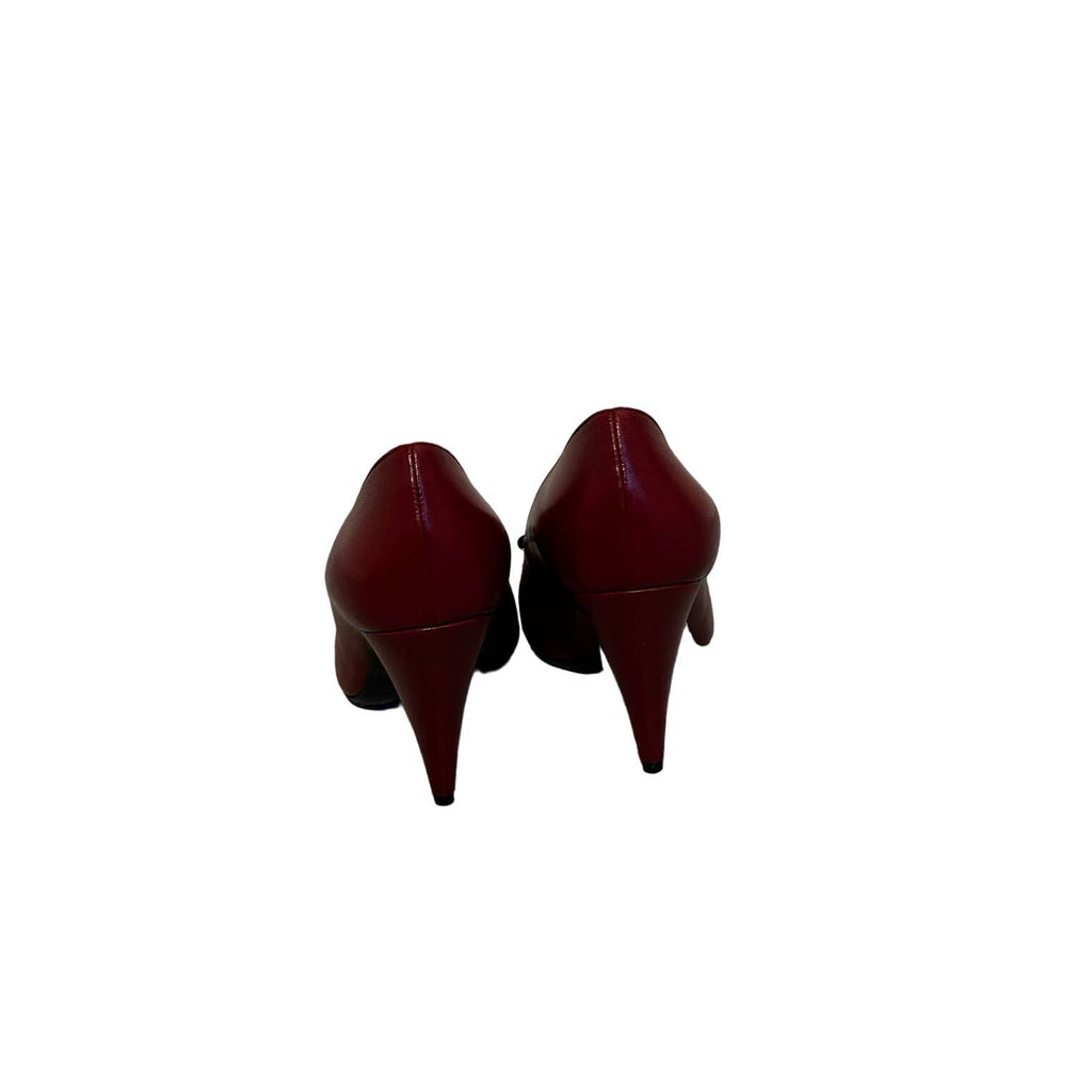 Saint Laurent women's pointed toe shoes
