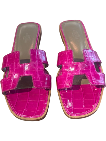 Women's HERMES Fuchsia Sandals