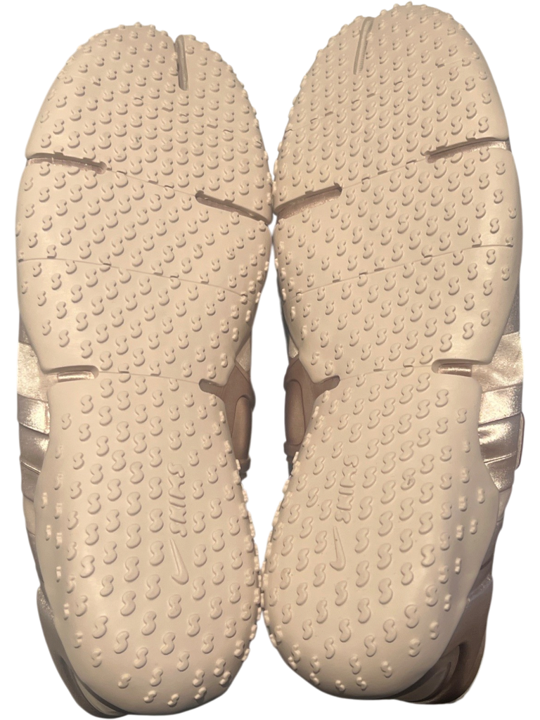 Women's NIKE SKIMS